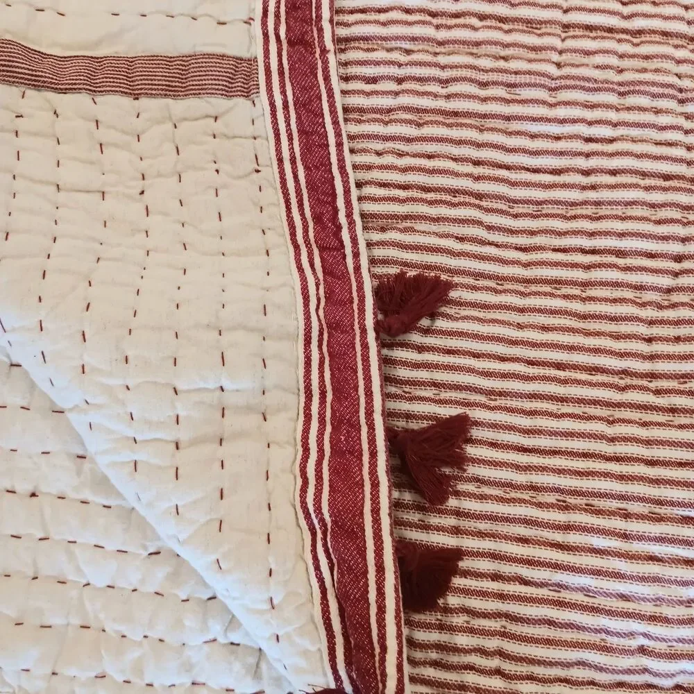 Pottery Barn Nellie Pick Stitch Red & Cream Reversible King Quilt & 2 Shams